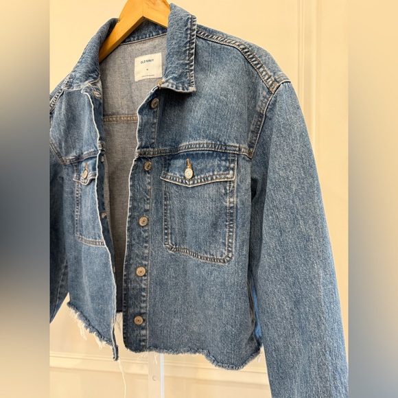 Old Navy Blue Jean Jacket Classic Style - Picture 3 of 7